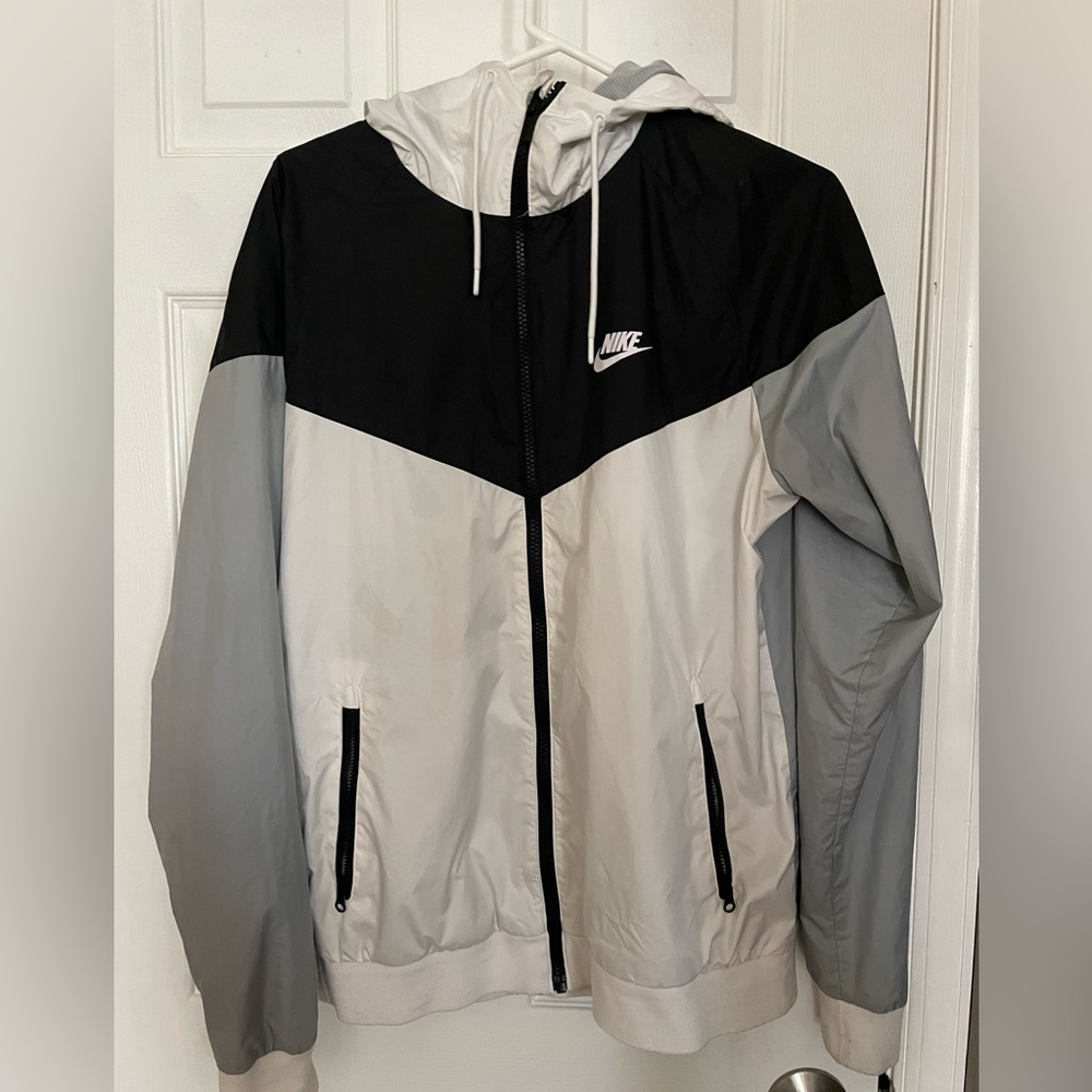 Nike Men's Black and Gray Rain Jacket